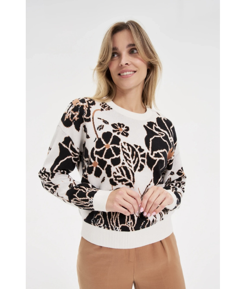 ΠΛΕΚΤΟ ΦΛΟΡΑΛ ΠΟΥΛΟΒΕΡ ΣΕ ΛΕΥΚΗ ΒΑΣΗ 